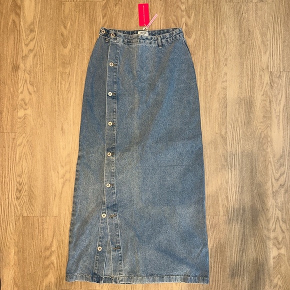 Beginning Boutique Button Side Denim Maxi Skirt - Picture 5 of 7